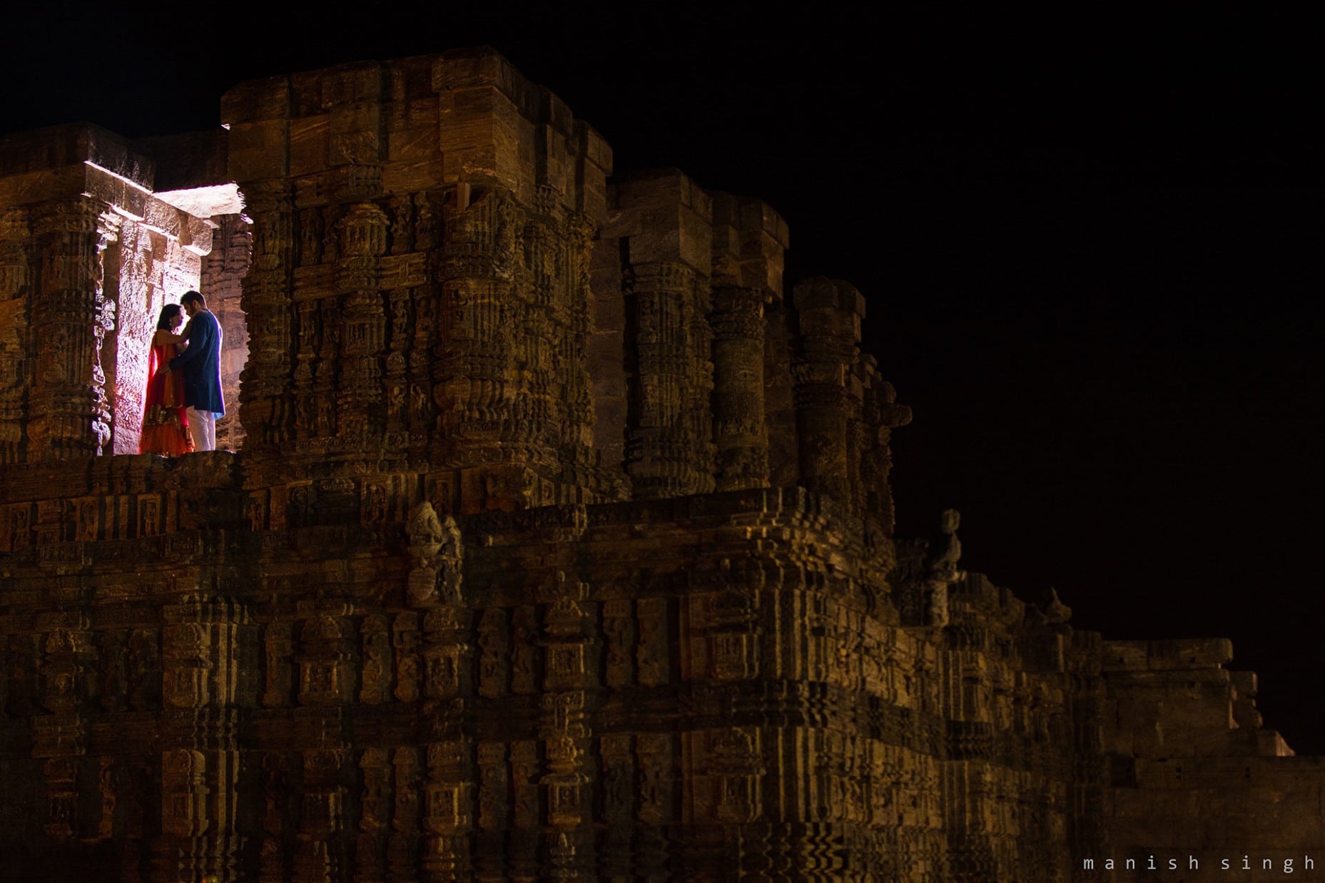 Manish Singh Photography Pre-wedding Konark night