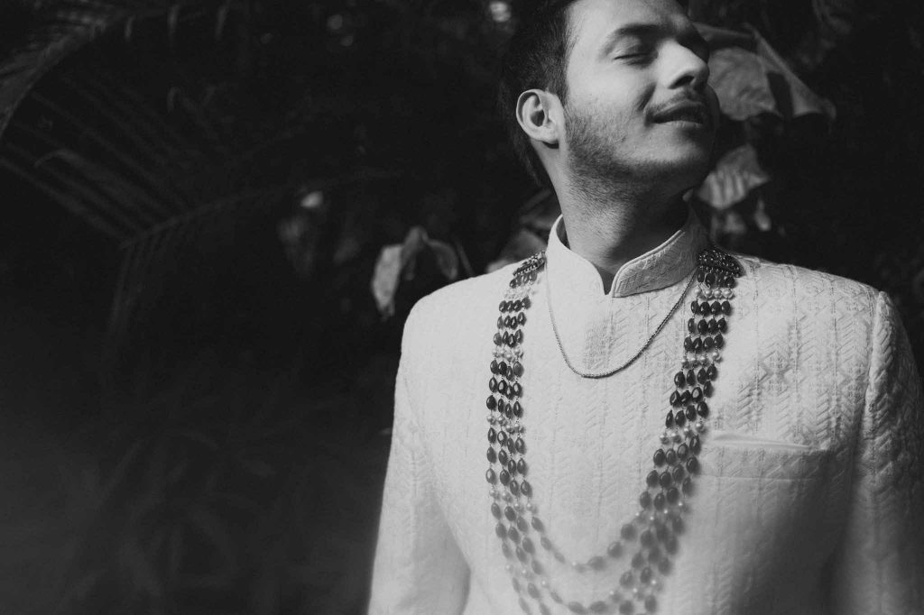 groom portrait in Mayfair lagoon Bhubaneswar